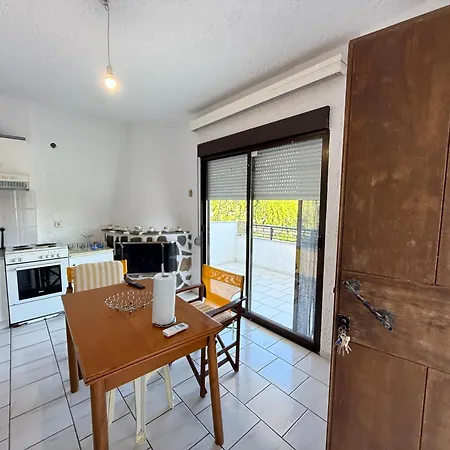 Cozy Seaside 150m From Αγιόκαμπος